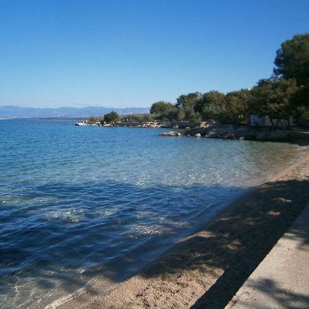 Apartments Kate - 100 M From Beach Malinska Exterior photo